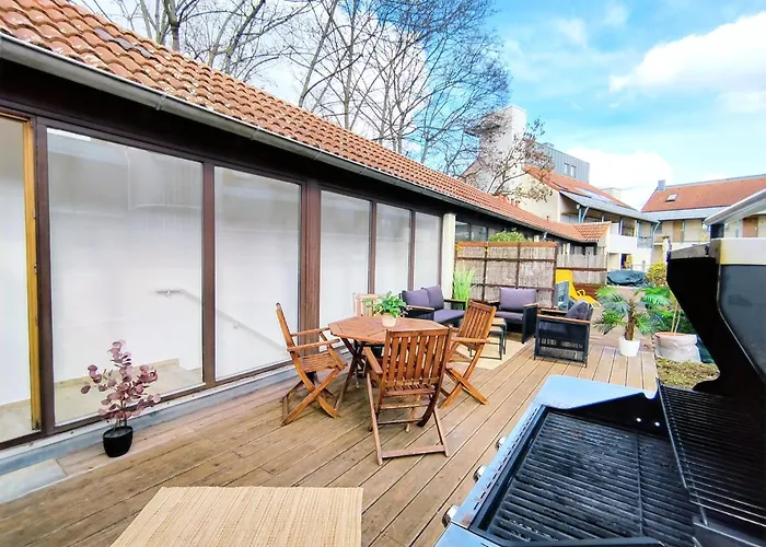 Design Apartment Fuer Bis Zu 4 Im 2 Og, Modern, Dachterrasse, Grill, Ruhige Lage, Disney Plus, Wii, Lan Und Wlan