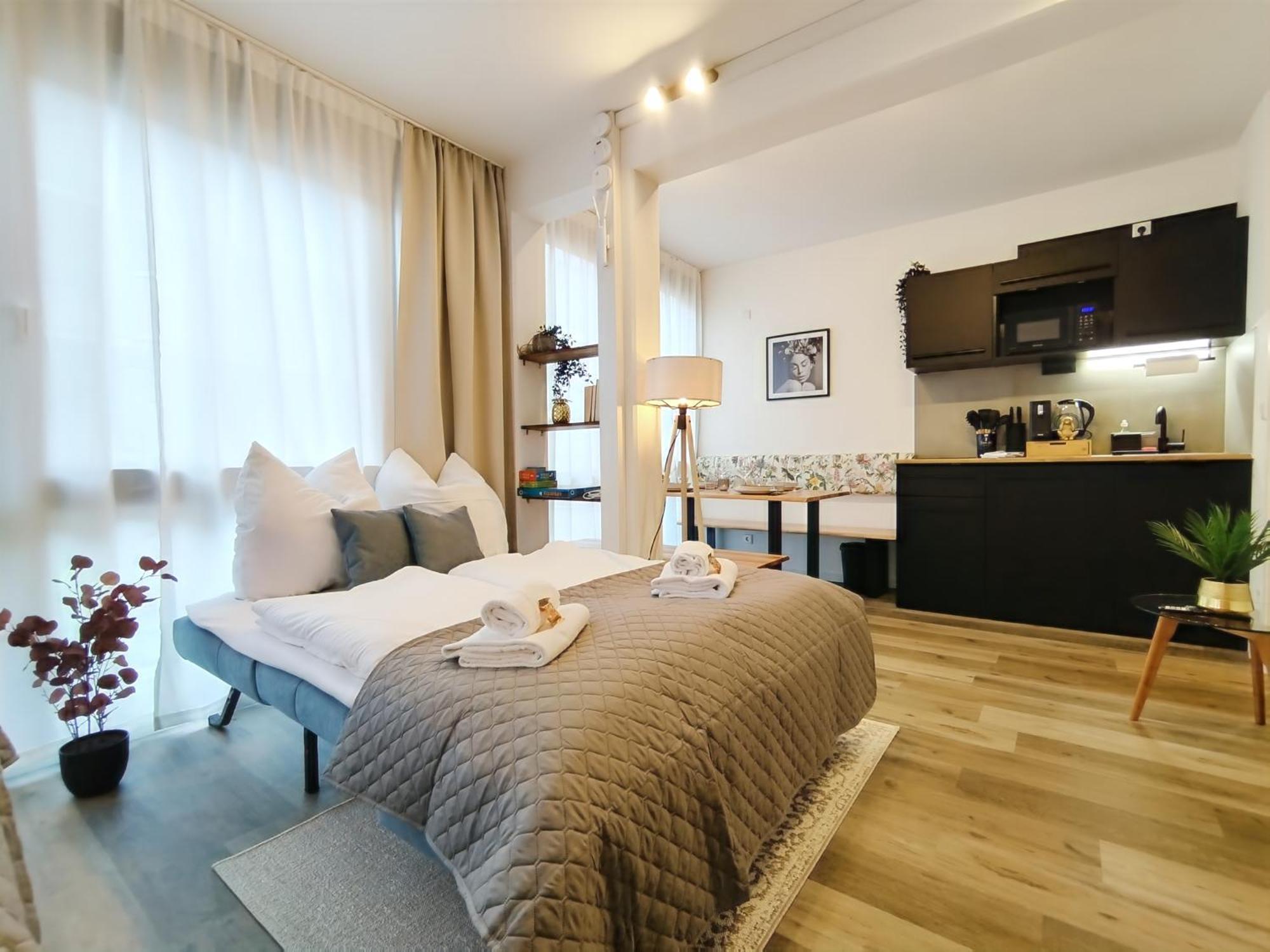 Design Fuer Bis Zu 4 Im 2 Og, Modern, Dachterrasse, Grill, Ruhige Lage, Plus, Wii, Lan Und Wlan Apartment *