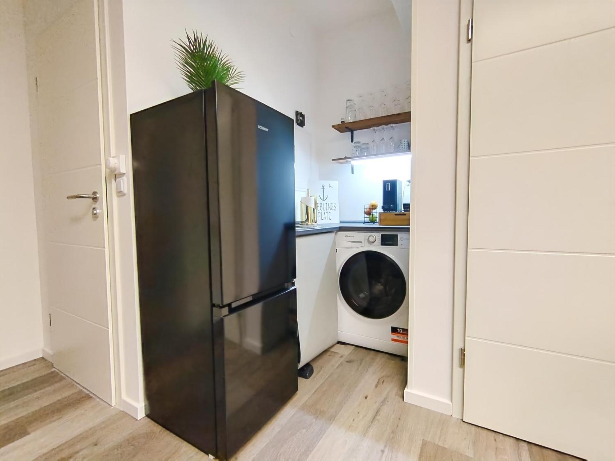 Design Fuer Bis Zu 4 Im 2 Og, Modern, Dachterrasse, Grill, Ruhige Lage, Plus, Wii, Lan Und Wlan Nuremberg